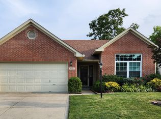 6083 White Birch Dr, Fishers, IN 46038