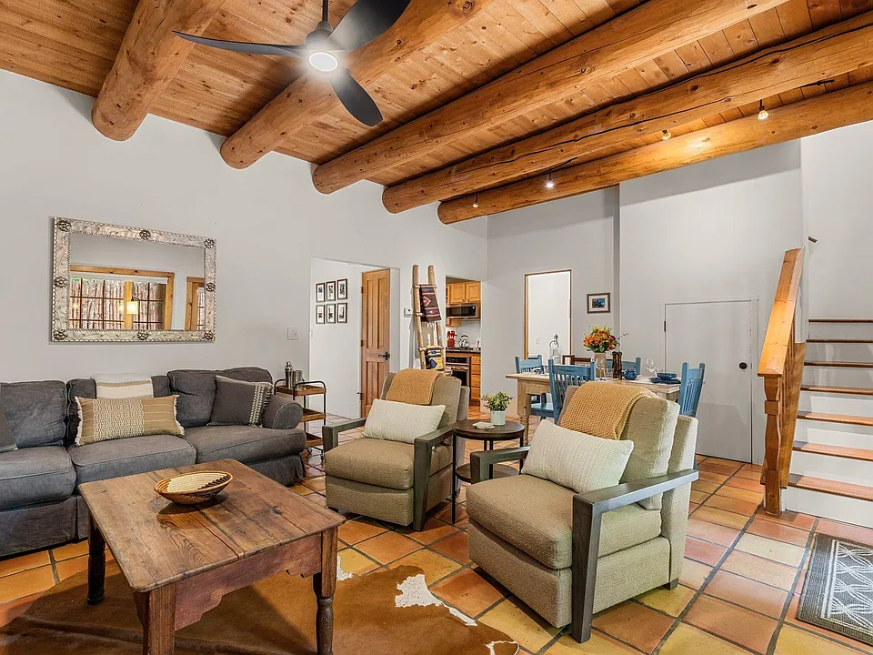 211 Rosario Blvd #5