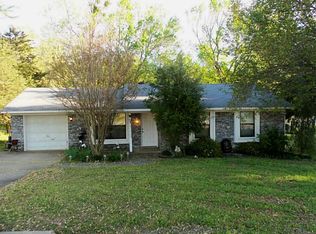 1720 W Nashville St, Greenwood, AR 72936