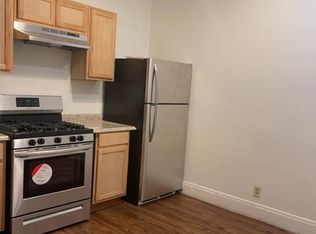 2414 W Wells St #1, Milwaukee, WI 53233