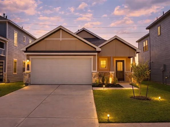 1122 Elsinore Dr, Rosharon, TX 77583