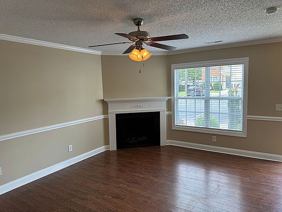 2nd image of 4242 Dudleys Grant Dr APT H