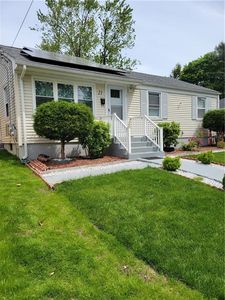 21 Westmore St, Cranston, RI, 02910