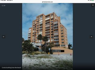 11000 Gulf Blvd APT 304, Treasure Island, FL 33706