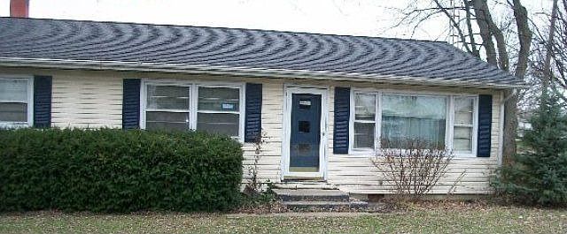 2nd image of 226 E Church St