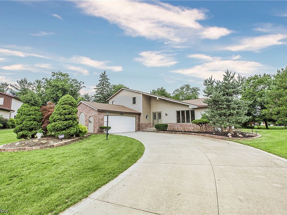 1st image of 8980 Sassafras Cir