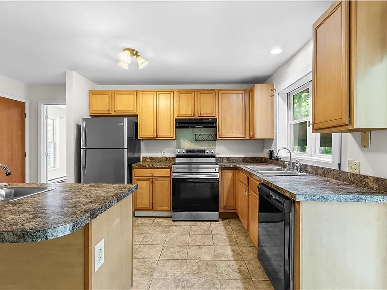 1229 Fern Dr — Photo 13