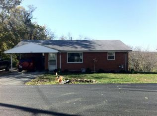105 Estridge Ct, Berea, KY 40403