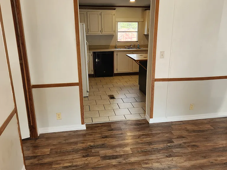 150 Lone Star Ln — Photo 5