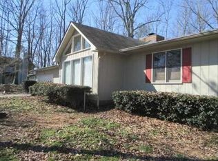 240 Amberidge Dr, Cartersville, GA 30121