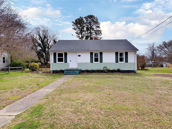 2nd image of 1106 Stewart Dr