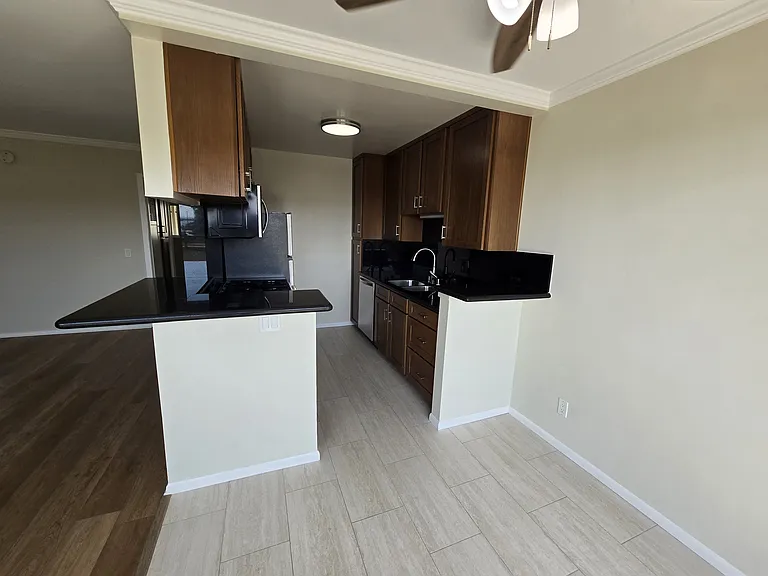 Laguna del Rey Apartments — Photo 70