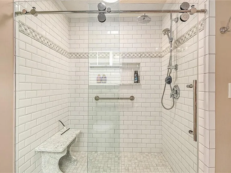1118 Capital Club Cir NE — Photo 21