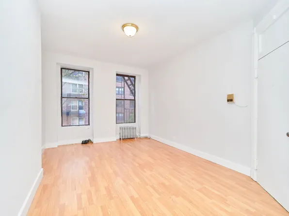 533 East 81st Street image 1 of 5