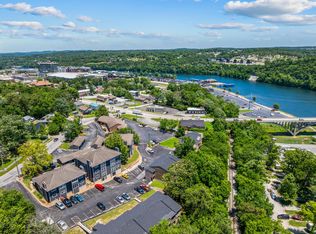 118 W Hensley Street #2d, Branson, MO 65616