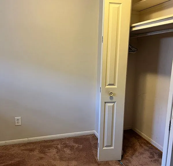 1919 Crooks Rd #14 — Photo 5