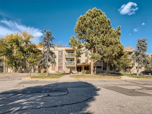 1302 S Parker Road #120, Denver, CO 80231