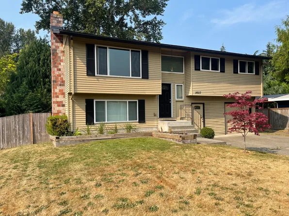 1607 Lake Youngs Way SE, Renton, WA 98058