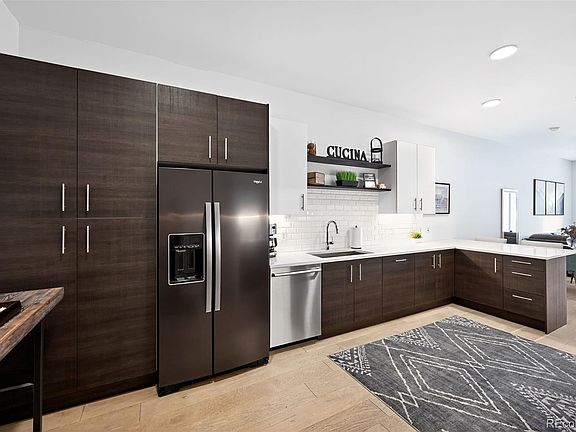 4th image of 2530 Lawrence Street #RA206