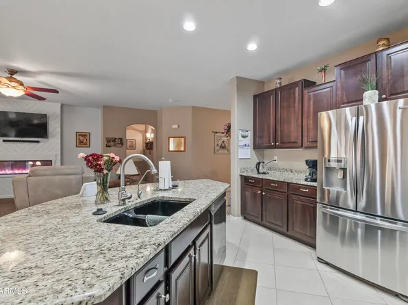 43415 W LINDGREN Drive, Maricopa, AZ 85138