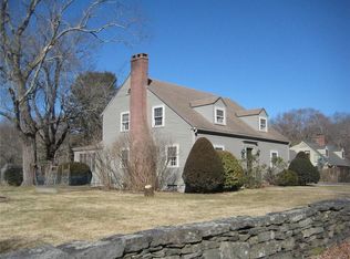 4 Huntington Ln, Norwich, CT 06360