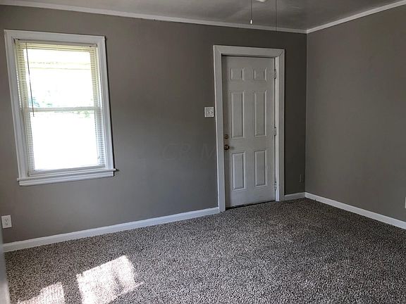 5th image of 3698 Park St