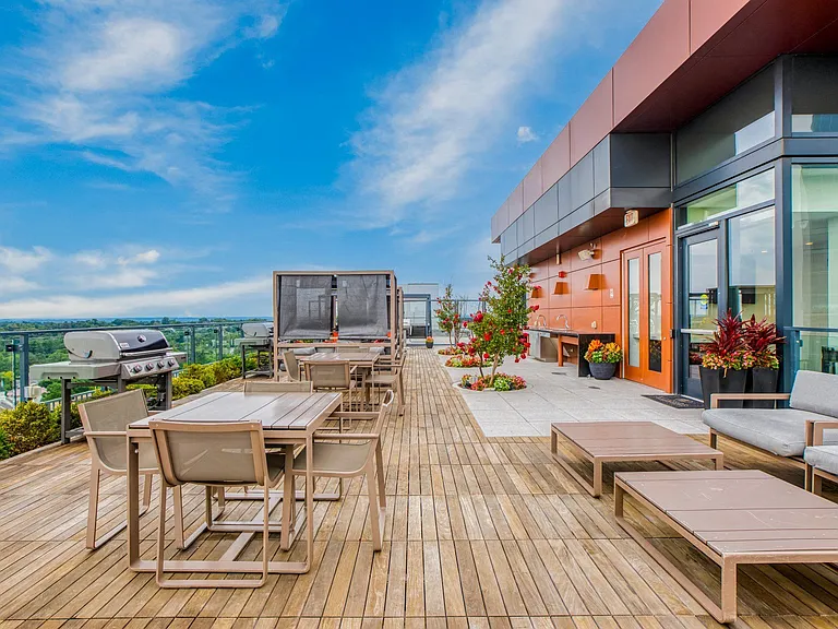 Outdoor entertainment spaces, grilling stations, lounge areas and more.