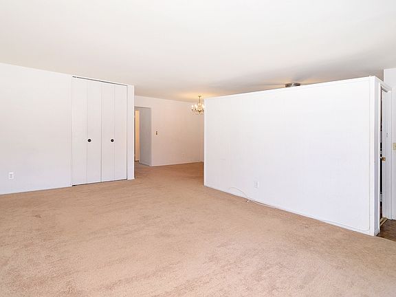 5th image of 7533 Spring Lake Dr #C