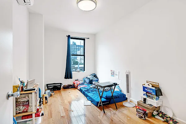 Rented by Signature Properties of Dover LLC | media 4