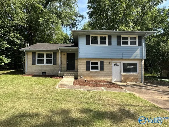 353 College Park Ct NW, Huntsville, AL 35805