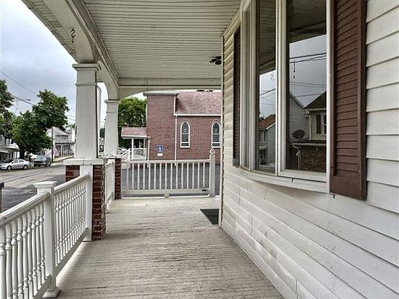 2nd image of 439 Dietrich Ave