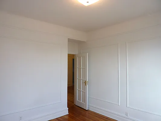 Rented by Vassiliou Group | media 47