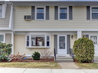30 Newton St, Pawtucket, RI 02860
