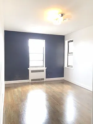 Rented by City Prime Commercial Realty  | media 8