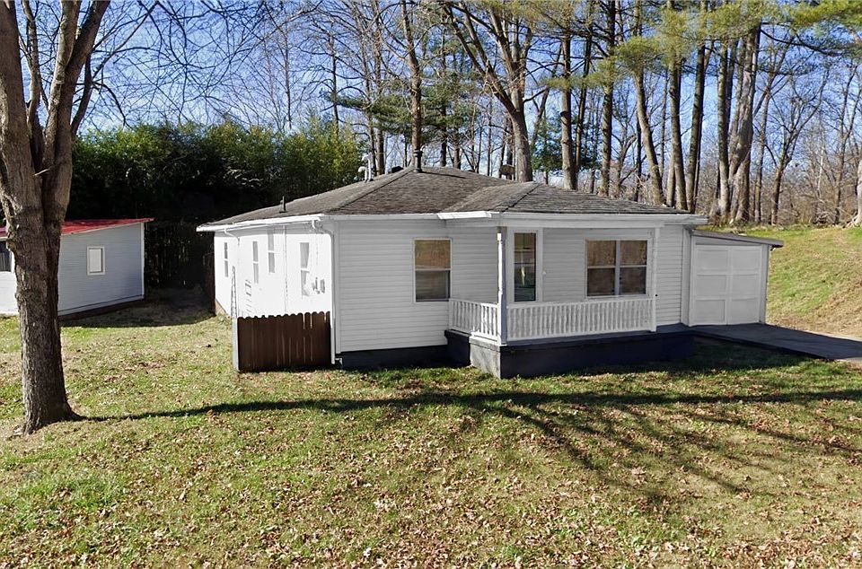 1st image of 111 Dillon St
