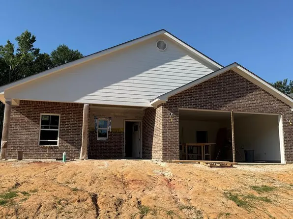 1419 Eric Dr, Nacogdoches, TX 75964