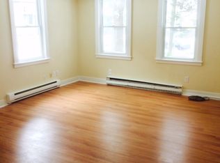 129 Blake St #1, New Haven, CT 06511