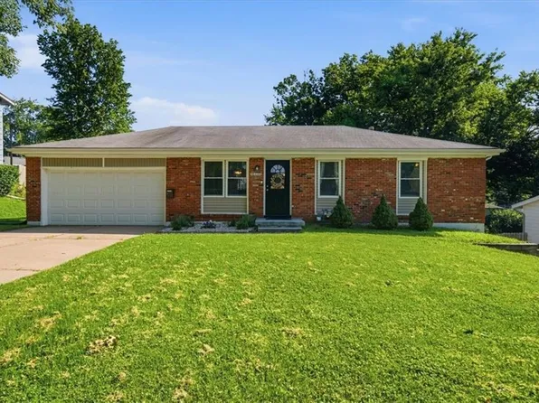16608 E 31st St S, Independence, MO 64055