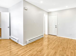 568 Newfield Ave #2A, Bridgeport, CT 06607