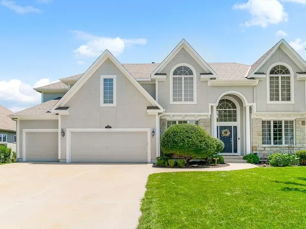 14975 Roxburghe St, Olathe, KS 66061