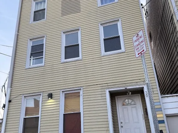 30 Elm St APT 2, Newark, NJ 07102
