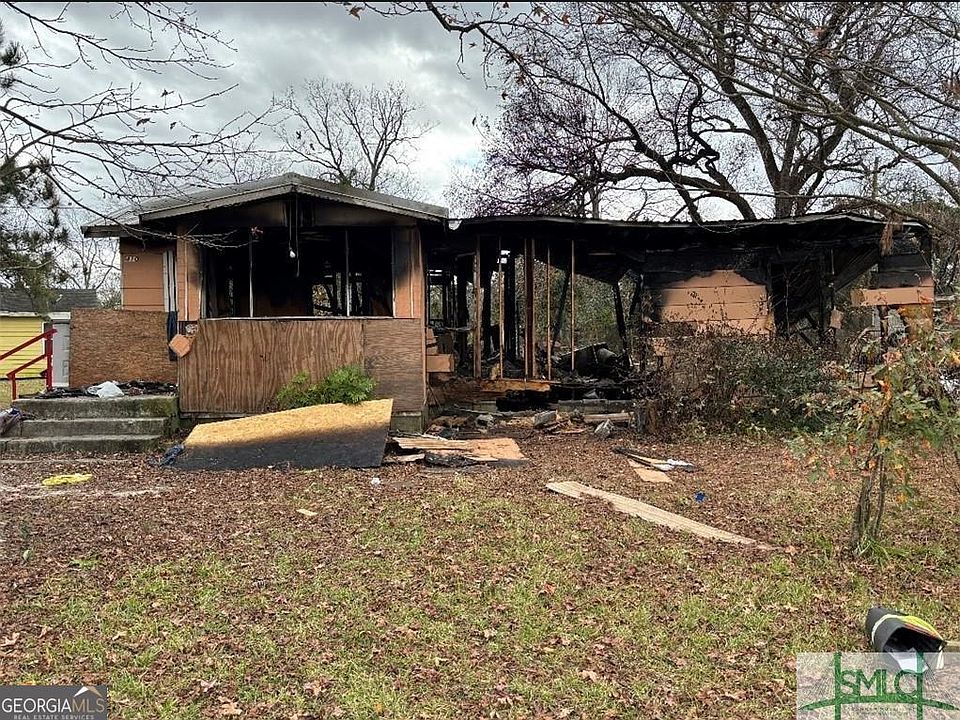 1st image of 410 Oak St