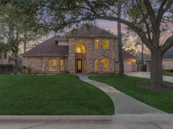 147 Sunnyvale W, Montgomery, TX 77356