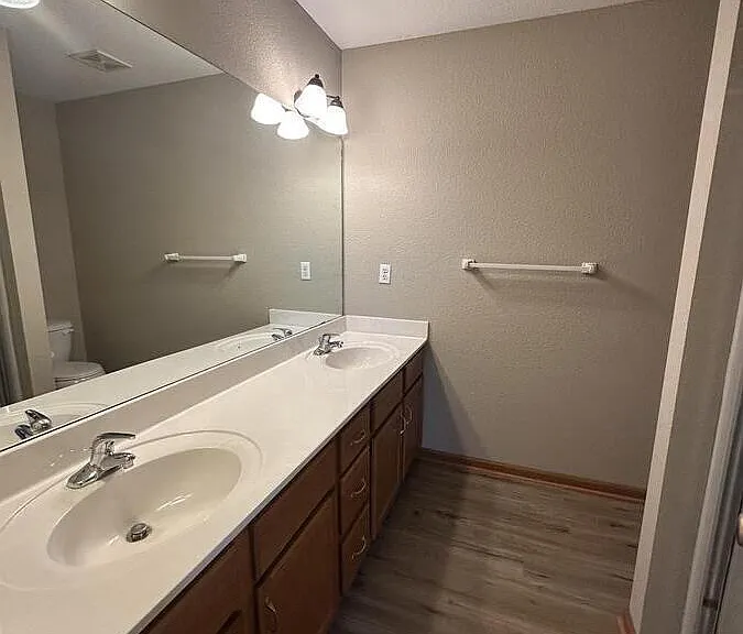 3113 NW Gateway Dr — Photo 10