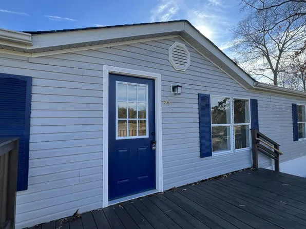 699 Branch Rd, Blaine, TN 37709