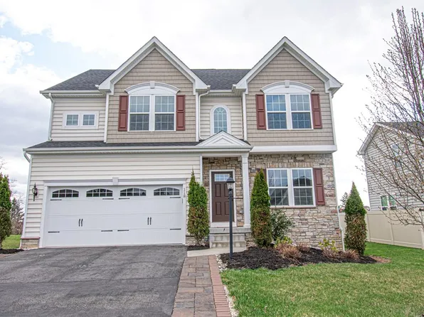 118 Oakmont Dr, Pittsburgh, PA 15229