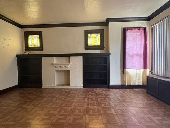 3rd image of 6537 S Francisco Ave