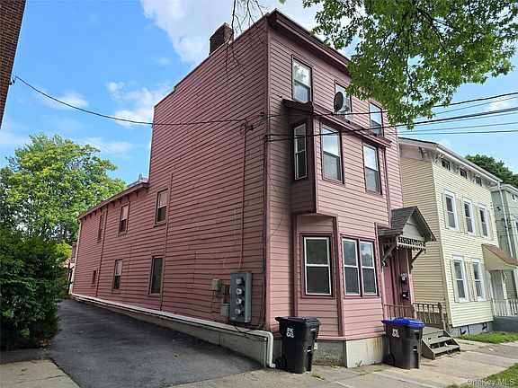 3rd image of 17 N Clover Street