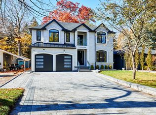 24 Larwood Blvd, Toronto, ON M1M2M5