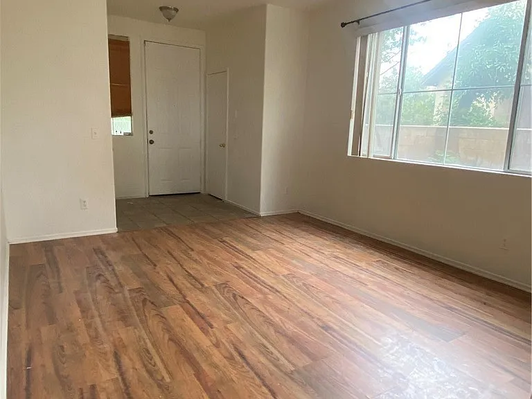16777 Colonial Dr — Photo 8